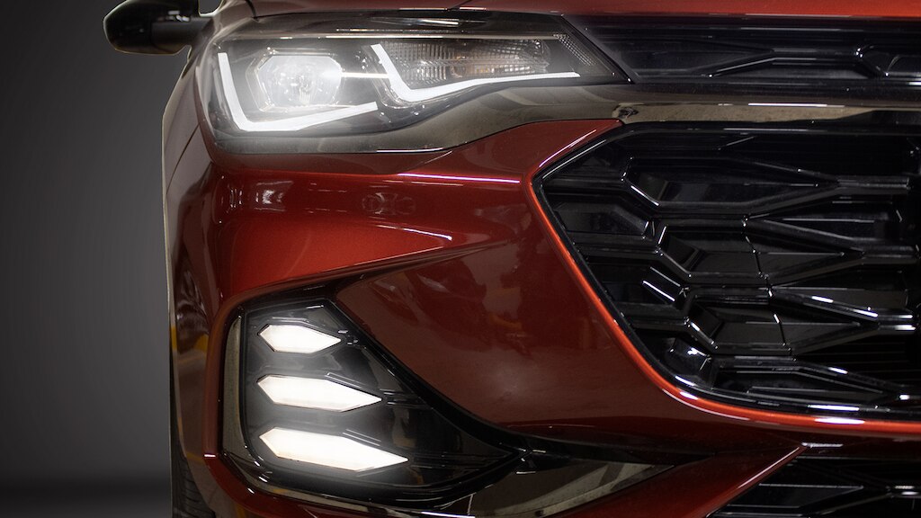 Faros DRL para sedán turbo Chevrolet Cavalier 2024